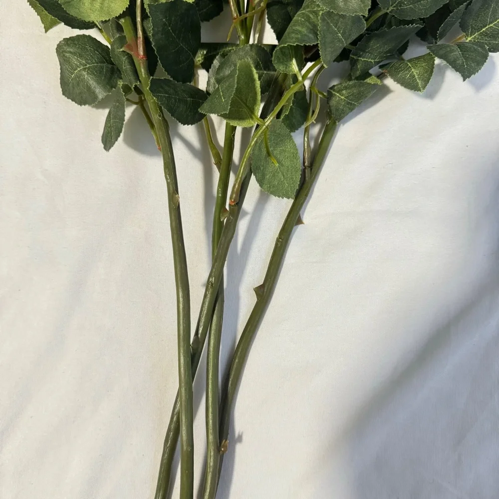 4 PCS Rose Artificial Flowers, White Roses with Stems